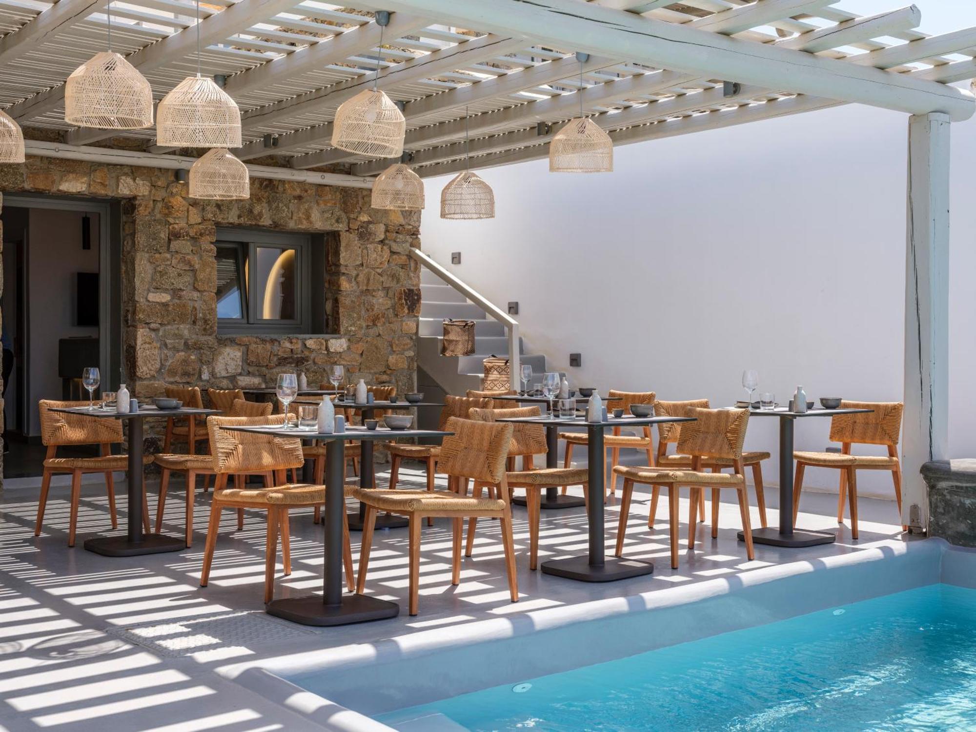 The Mykonist Merchia Beach Villas & Suites Екстериор снимка