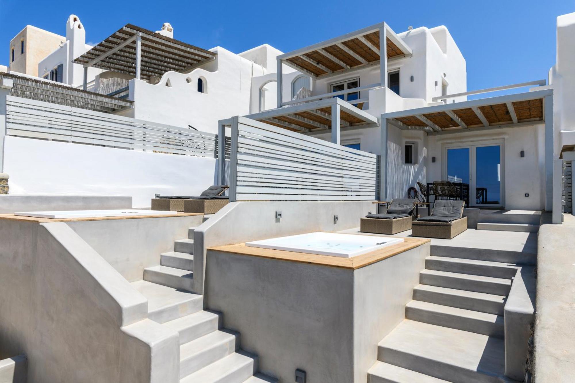 The Mykonist Merchia Beach Villas & Suites Екстериор снимка