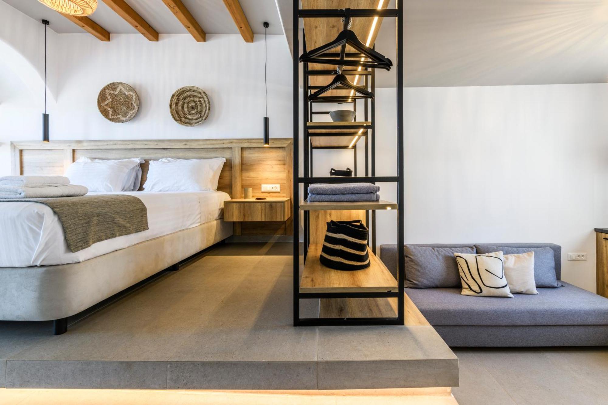 The Mykonist Merchia Beach Villas & Suites Екстериор снимка